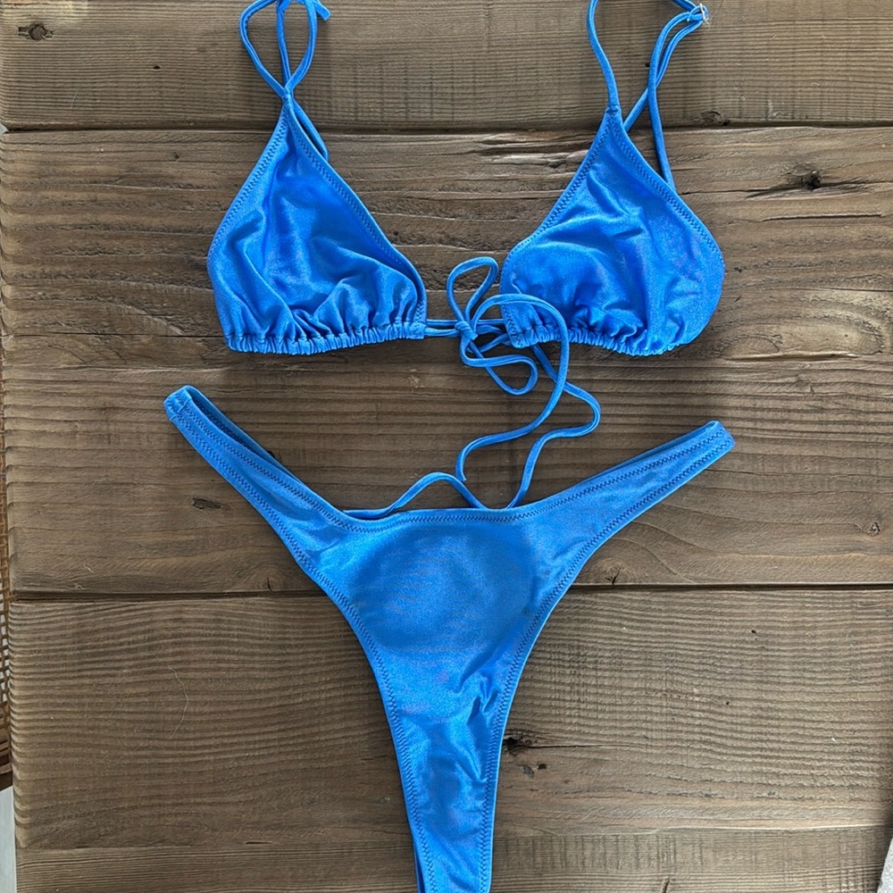 ‘ADRIATIC BLUE’ Set